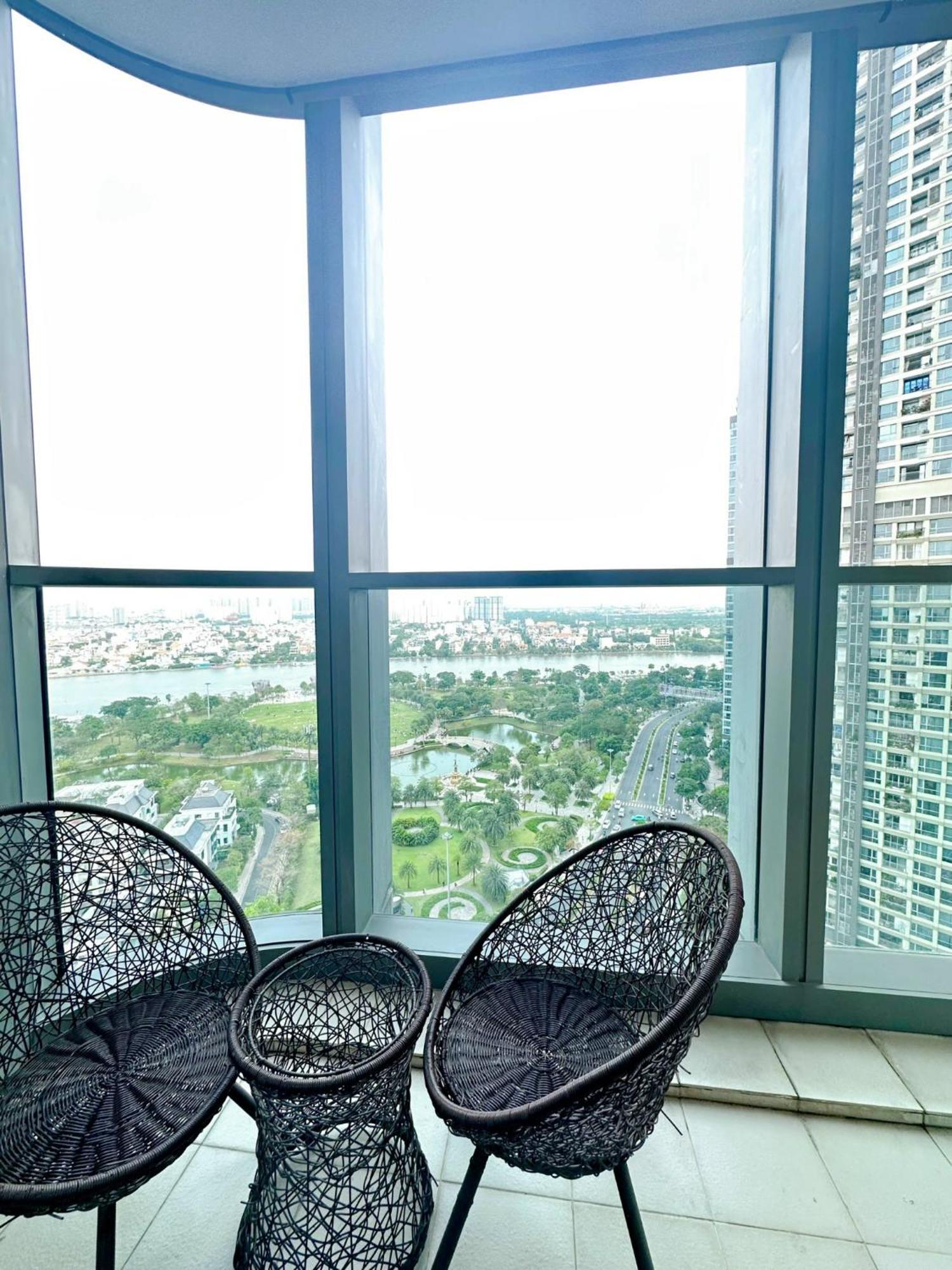 Luxury Vinhomes Central Park Hô Chi Minh-Ville Extérieur photo